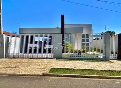 Casa com 3 Quartos à venda, 218m² no Chapada, Ponta Grossa
