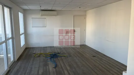 Sala Comercial à venda, 80m² no Várzea da Barra Funda, São Paulo