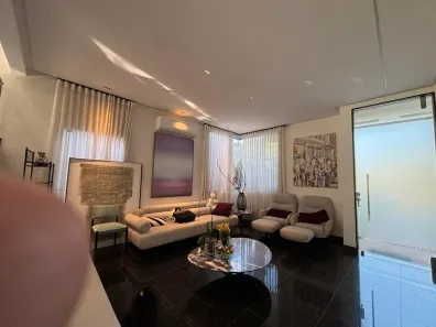 Casa de Condomínio com 4 Quartos à venda, 300m² no Loteamento Portal do Sol I, Goiânia