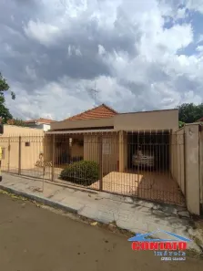 Casa com 3 Quartos à venda, 180m² no Vila Faria, São Carlos