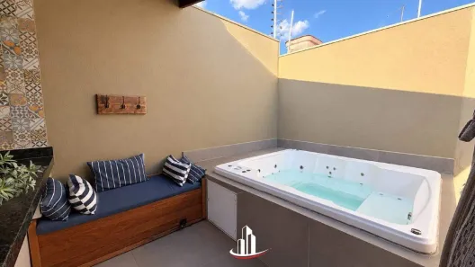 Casa com 2 Quartos à venda, 178m² no Santa Maria, Uberaba