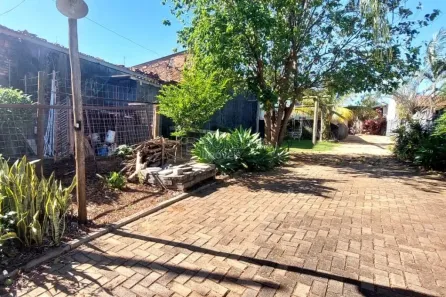 Casa com 2 Quartos à venda, 657m² no Vila Independência, Araraquara