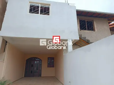 Casa com 3 Quartos à venda, 98m² no Morrinhos, Montes Claros