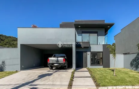 Casa de Condomínio com 4 Quartos à venda, 298m² no Cachoeira do Bom Jesus, Florianópolis