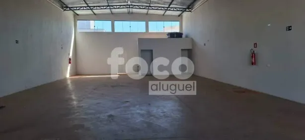 Galpão/Depósito/Armazém para alugar, 240m² no Grand Ville, Uberlândia