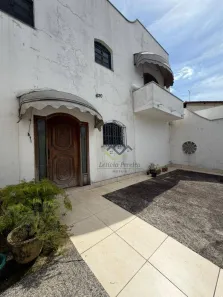 Sobrado com 5 Quartos à venda, 270m² no Jardim Imperador, Suzano