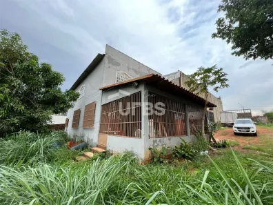 Casa com 2 Quartos à venda, 2996m² no Setor Solar Santa Rita, Goiânia