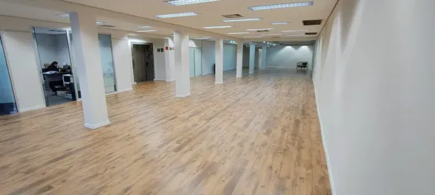 Prédio Comercial com 9 Quartos para alugar, 1050m² no Vila Mariana, São Paulo