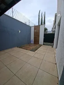 Casa de Condomínio com 3 Quartos para alugar, 121m² no Vila Areao, Taubaté