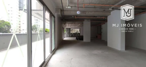 Sala Comercial para alugar, 223m² no Indianópolis, São Paulo