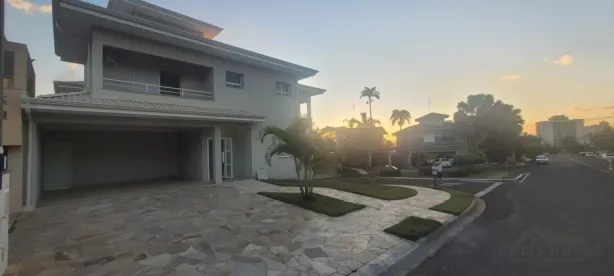 Casa de Condomínio com 3 Quartos à venda, 360m² no Vila Marieta, Campinas