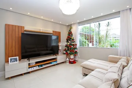 Casa com 3 Quartos à venda, 138m² no Santo Antônio, Porto Alegre