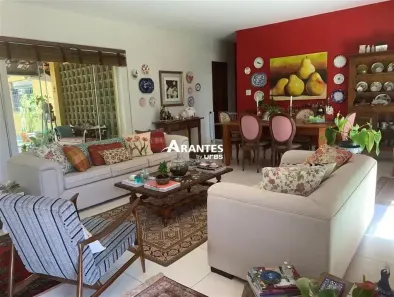Casa com 3 Quartos à venda, 289m² no Morada da Colina, Uberlândia
