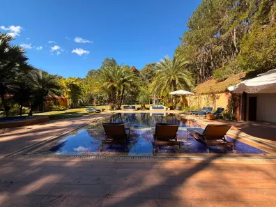 Fazenda/Sítio com 8 Quartos à venda, 15000m² no Itaipava, Petrópolis