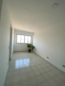 Apartamento com 3 Quartos para alugar, 70m² no Mirim, Praia Grande