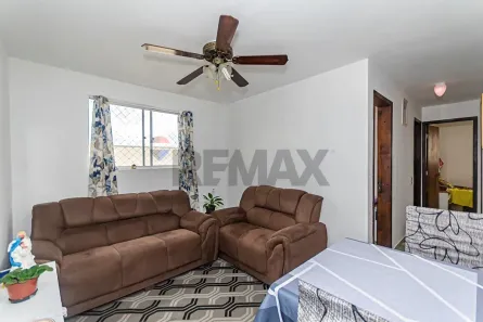 Apartamento com 3 Quartos à venda, 51m² no Capão Raso, Curitiba