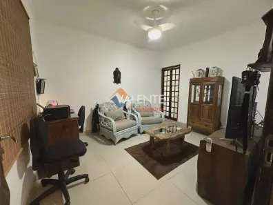 Casa com 2 Quartos à venda, 110m² no Guilhermina, Praia Grande