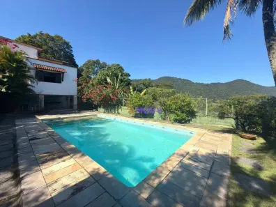 Casa com 5 Quartos à venda, 210m² no Itaipu, Niterói