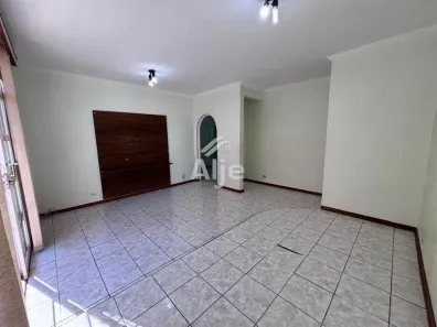 Apartamento com 3 Quartos à venda, 140m² no Montolar, Marília