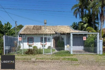 Casa com 3 Quartos à venda, 243m² no Guarujá, Porto Alegre