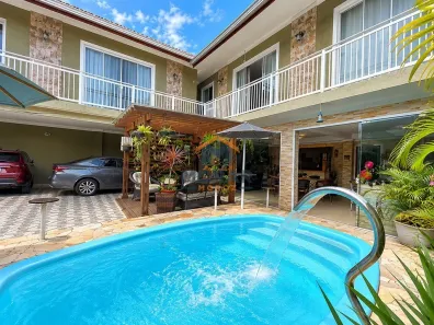 Sobrado com 5 Quartos à venda, 256m² no Vila Paranaguá, Paranaguá