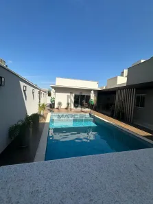 Casa de Condomínio com 4 Quartos à venda, 400m² no Esperança, Londrina