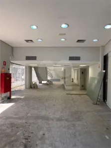 Ponto Comercial à venda, 496m² no Boqueirão, Santos