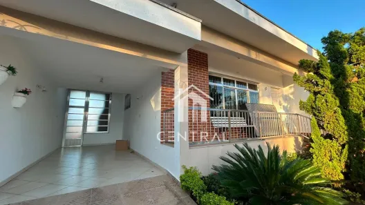 Sobrado com 2 Quartos para alugar, 170m² no Cidade Maia, Guarulhos