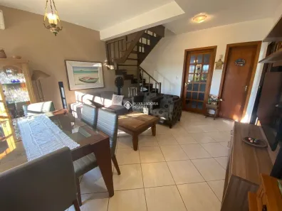Casa com 3 Quartos à venda, 149m² no Espírito Santo, Porto Alegre