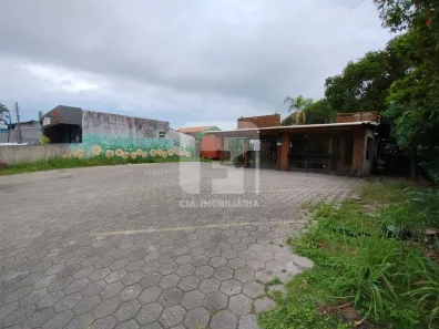 Sala Comercial para alugar, 900m² no Campeche, Florianópolis