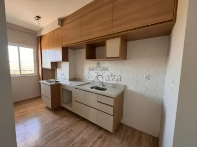 Apartamento com 3 Quartos para alugar, 69m² no Condomínio Residencial Colinas do Paratehy, São José dos Campos