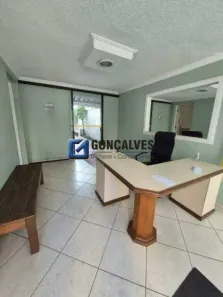com 3 Quartos para alugar, 298m² no Jardim do Mar, São Bernardo do Campo