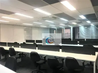 Sala Comercial para alugar, 208m² no Vila Olímpia, São Paulo