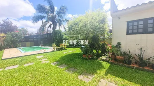 Casa com 3 Quartos à venda, 250m² no Centro, Pelotas