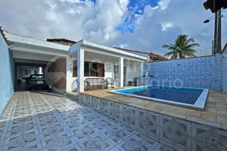 Casa com 2 Quartos à venda, 188m² no , Peruíbe