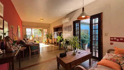 Casa com 3 Quartos à venda, 180m² no Vila Santa Catarina, Americana