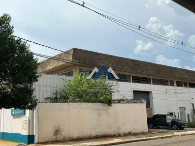 Galpão/Depósito/Armazém para venda ou aluguel, 4136m² no Boa Vista, Londrina