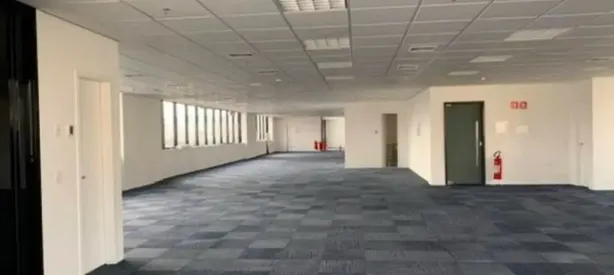 Sala Comercial para alugar, 150m² no Indianópolis, São Paulo
