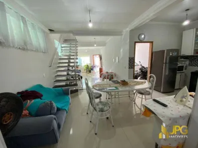 Sobrado com 3 Quartos à venda, 195m² no Centro, Balneário Camboriú