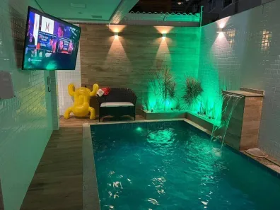 Casa com 3 Quartos à venda, 250m² no Ponta da Praia, Santos