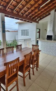 Casa com 3 Quartos à venda, 250m² no Vila Rezende, Franca