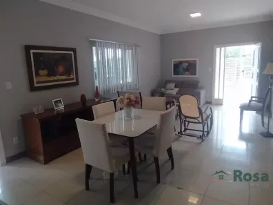 Casa com 3 Quartos à venda, 258m² no Jardim Mariana, Cuiabá