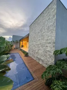Casa de Condomínio com 4 Quartos à venda, 250m² no Condomínio Residencial Grand Trianon, Anápolis
