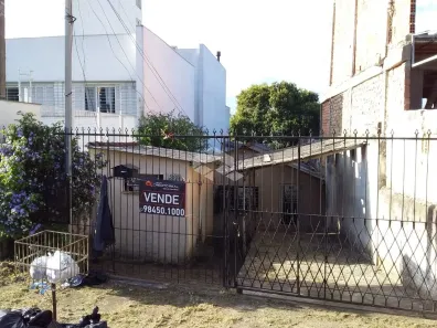Casa com 2 Quartos à venda, 225m² no Vila Jardim, Porto Alegre