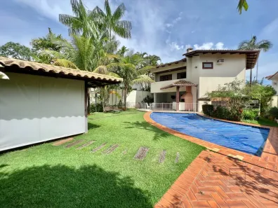 Casa de Condomínio com 4 Quartos à venda, 412m² no Jardim Florença, Goiânia
