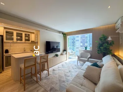 Apartamento com 2 Quartos à venda, 79m² no Jardim Sabará, Porto Alegre