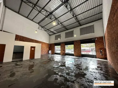 Galpão/Depósito/Armazém à venda, 440m² no Venda Nova, Belo Horizonte