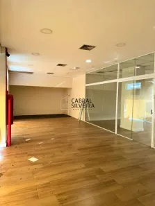 Ponto Comercial para alugar, 895m² no Indianópolis, São Paulo