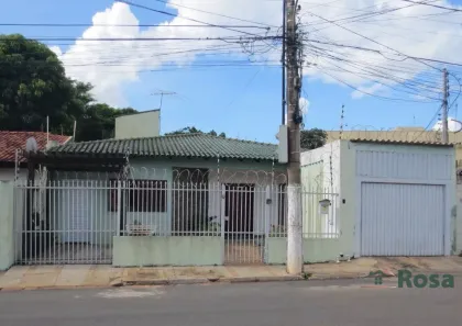 Casa com 3 Quartos à venda, 367m² no Jardim Petrópolis, Cuiabá