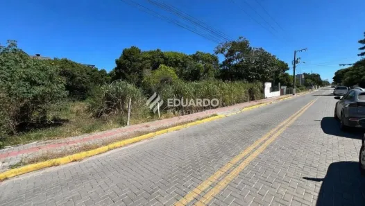 Lote/Terreno à venda, 325m² no Mariscal, Bombinhas
